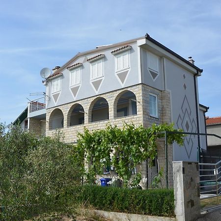 Apartments Petar & Anka Biograd Na Moru Exterior foto