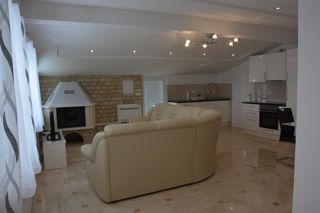 Apartments Petar & Anka Biograd Na Moru Exterior foto